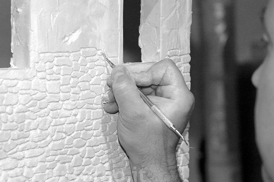 in costruzione
D70
Nikkor 28-70 F/2.8 AF-S  in costruzione